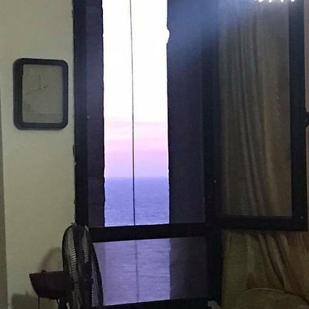 Cozy New 2 Bd Amazing Beach View Next To Hilton Hotel Family Only !العائلات فقط อเล็กซานเดรีย ภายนอก รูปภาพ