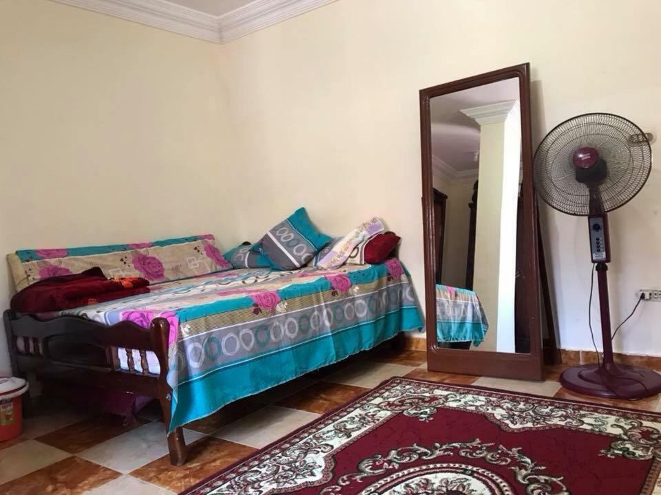 Cozy New 2 Bd Amazing Beach View Next To Hilton Hotel Family Only !العائلات فقط อเล็กซานเดรีย ภายนอก รูปภาพ